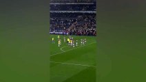 Les footballeurs pouvaient difficilement retenir leurs larmes ! Le moment qui a marqué la fin du match de la part des supporters de Fenerbahçe