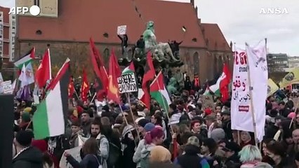 Download Video: Germania, a Berlino manifestazione pro Palestina