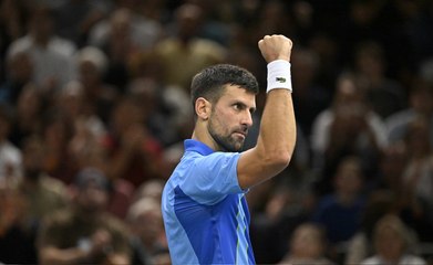 دجوكوفيتش يبلغ نهائي بطولة باريس