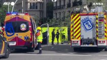 Tempesta Ciaran, a Madrid albero cade e uccide una donna