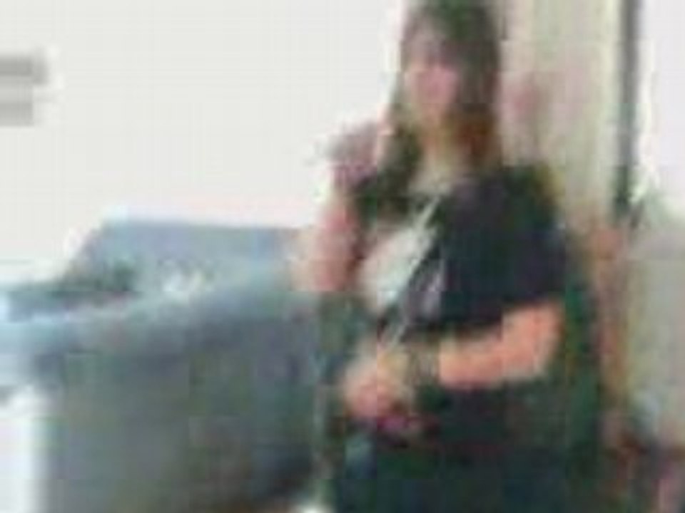 VID002