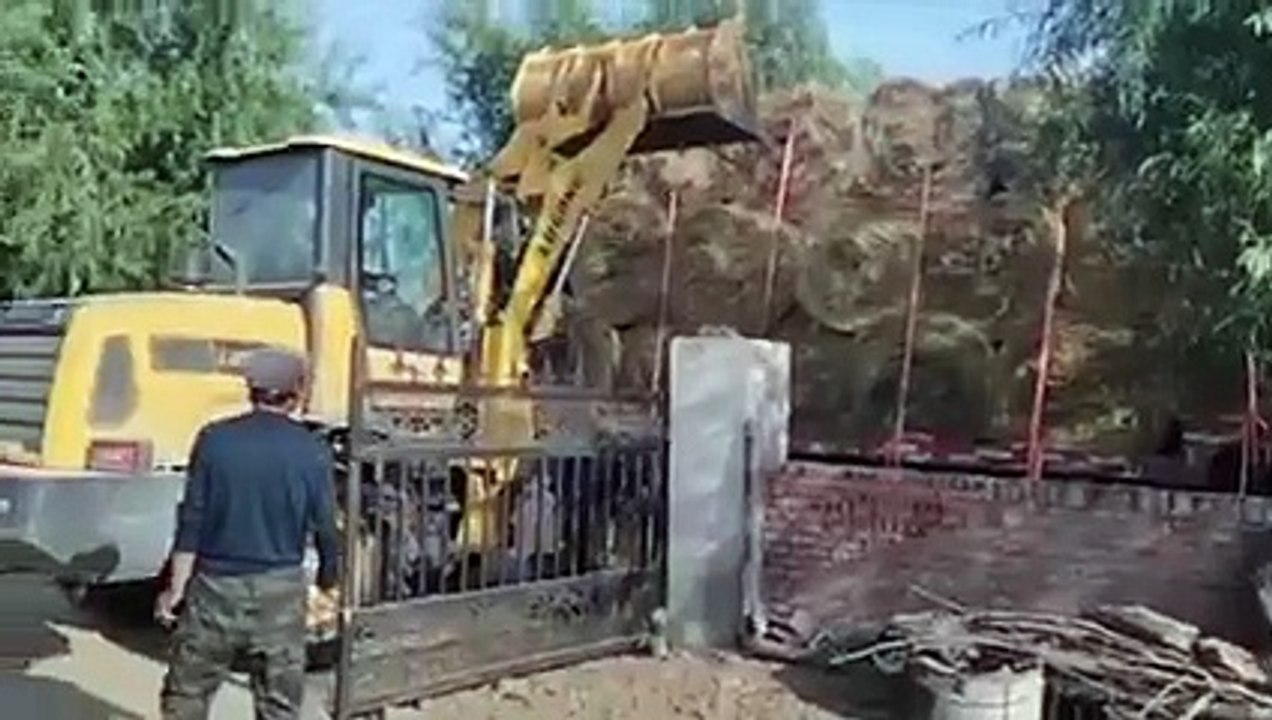 village life... very informative video