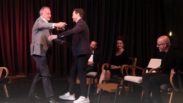 Fatih Altaylı dayanamayıp ağladı, Aras Bulut İynemli'ye sarıldı