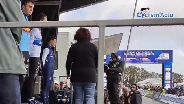 Cyclo-cross - Championnats d'Europe - Pontchâteau 2023 - Rémi Lelandais sur le podium en U23, les Belges Jente Michels et Emiel Verstrynge en Or et en Argent : Si j'avais pris un meilleur départ !