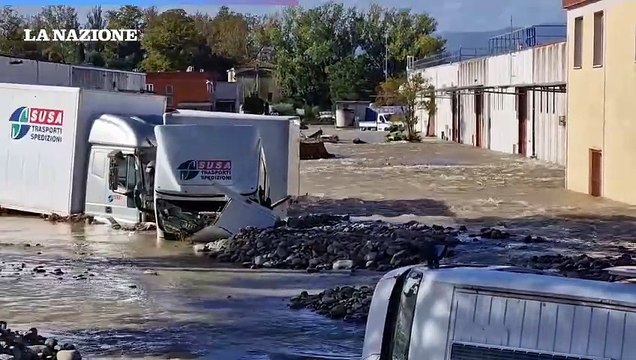 La piena del torrente Agna cambia la geografia di Montale