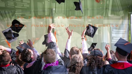 10 FAMOUS PEOPLE WITH GREAT ACADEMIC ACHIEVEMENTS