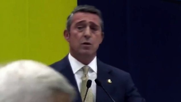 Güne damga vuran Ali Koç, Galatasaray'ın şampiyonluğunda sevinen Mehmet Büyükekşi'ye fena bombaladı: Sizin gibi tepinmiyorlar