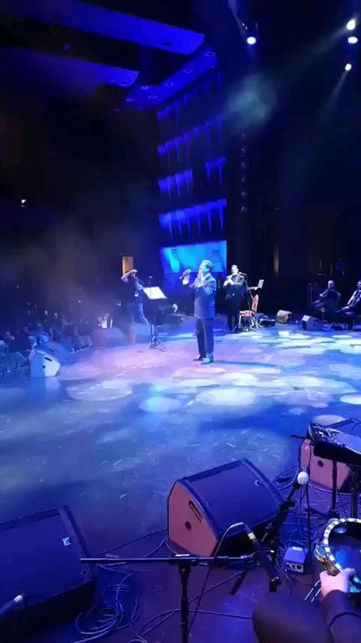 الملك وائل كفوري.واستشبهت فيكي.حب اميره رانيا كفوري.ايمي كفوري قناة الجزيره مباشر