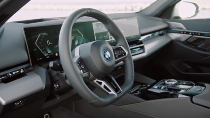 BMW i5 eDrive40 Interior Design in Brooklyn Grey