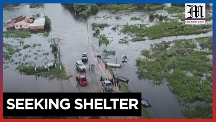Paraguayans evacuees seek shelter amid flooding due to El Niño
