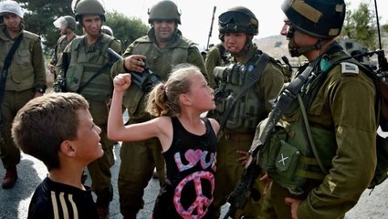 İsrail askerleri "Filistinli cesur kız" Ahid et-Temimi'yi gözaltına aldı