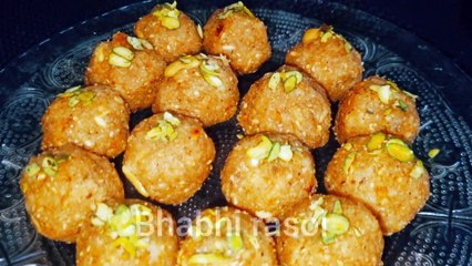 बिलकुल नए तरीके से- न मावा न चाशनी | सूजी के दानेदार लड्डू| बस घोलो और बना लो |  Rava laddu Recipe