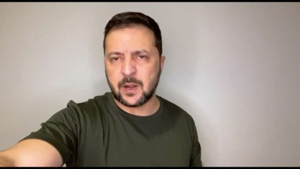 Zelensky: indagine su missile russo su soldati durante premiazione