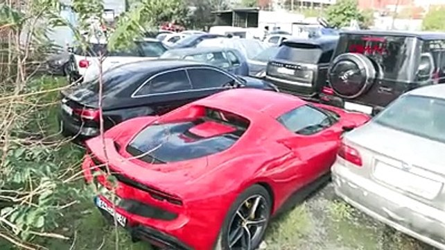 Dilan-Engin Polat çiftinin araçları yediemin otoparkında