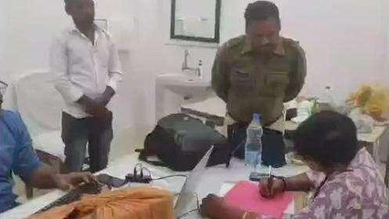 रायसेन: लोकायुक्त पुलिस ने जेल प्रहरी को किया गिरफ्तार, जेल में मचा हड़कंप