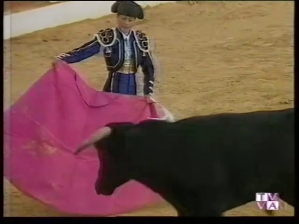 TARDE DE TOROS-CANDIDO LOPEZ CHAVEZ-CARMELO PEREZ- SARAY Y LEANDRO MARCOS VICENTE ISCAR 4 AGOSTO 1998
