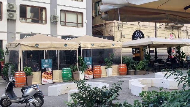 Il cameriere ucciso e il cameriere fermato per l'omicidio lavoravano fianco a fianco