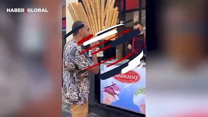 Maraş dondurmacısını farklı bir şekilde trolleyen adam sosyal medyada gündem oldu