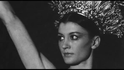 "Codice Carla", Luchetti racconta la Fracci e chi sono gli artisti