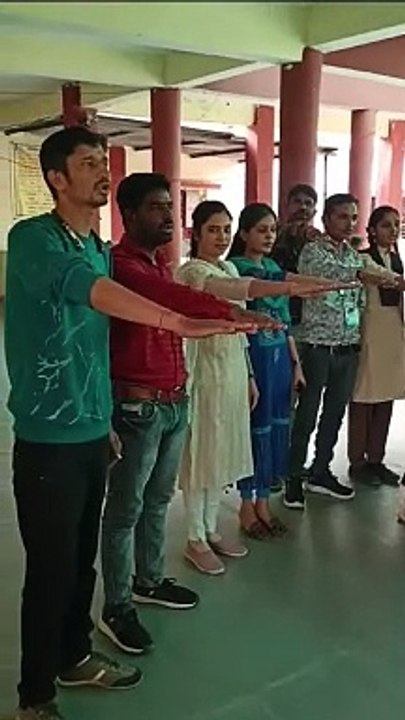 Video... administered the oath of voting after celebrating Diwali
