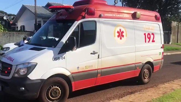 Mulher fica ferida ao cair da escada no Pioneiros Catarinenses