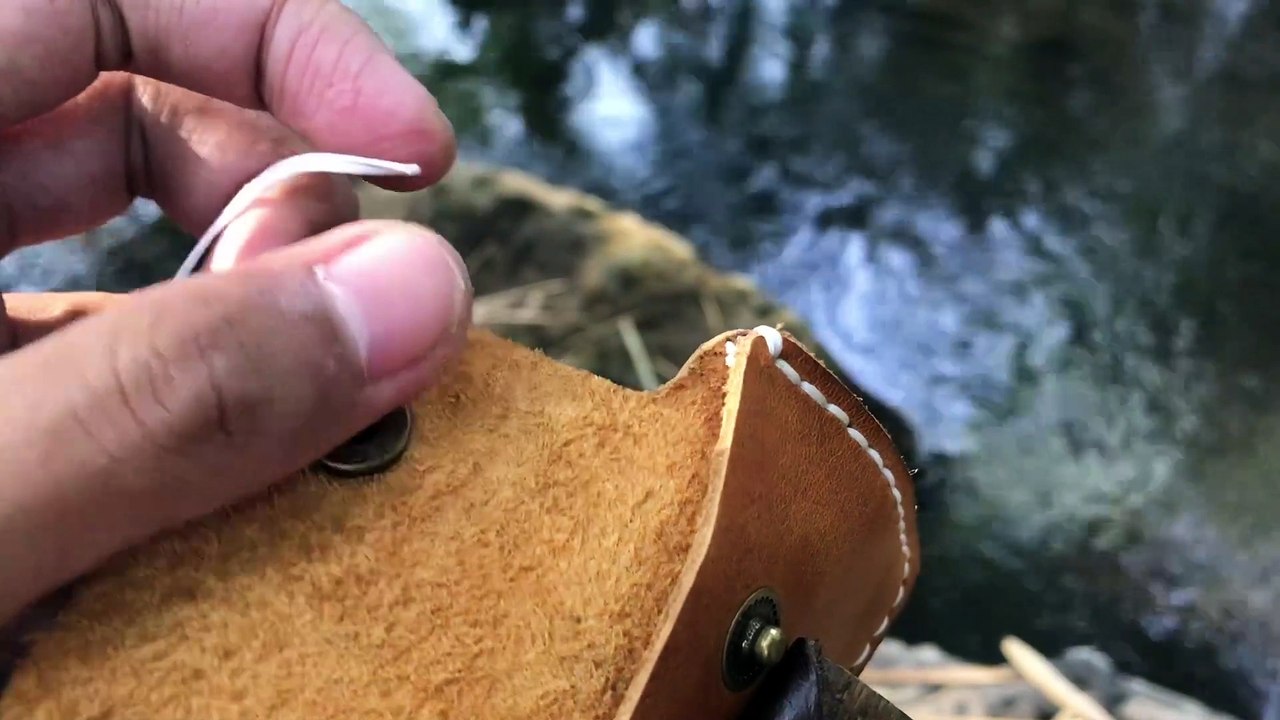 cara proses memotong benang setelah selesai menjait cardholder