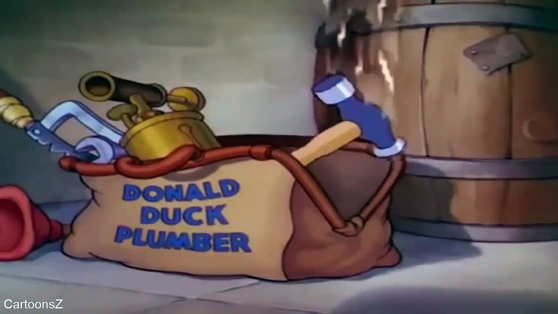 Donald and pluto - donald duck plumber