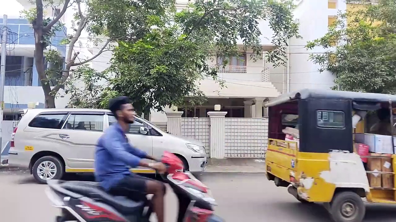 திருச்சியில் அமைச்சர் ஏ.வ.வேலு தொடர்புடைய பைனான்சியர் வீட்டில் அதிகாரிகள் அதிரடி சோதனை