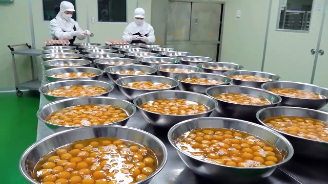 Fantastic Rainbow cake making process Korean Cake factory