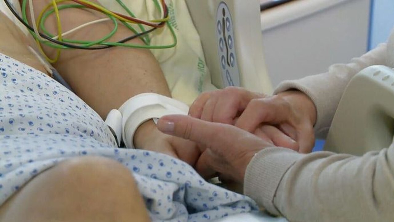 Enquête au coeur de la fin de vie : mourir n'est pas tuer