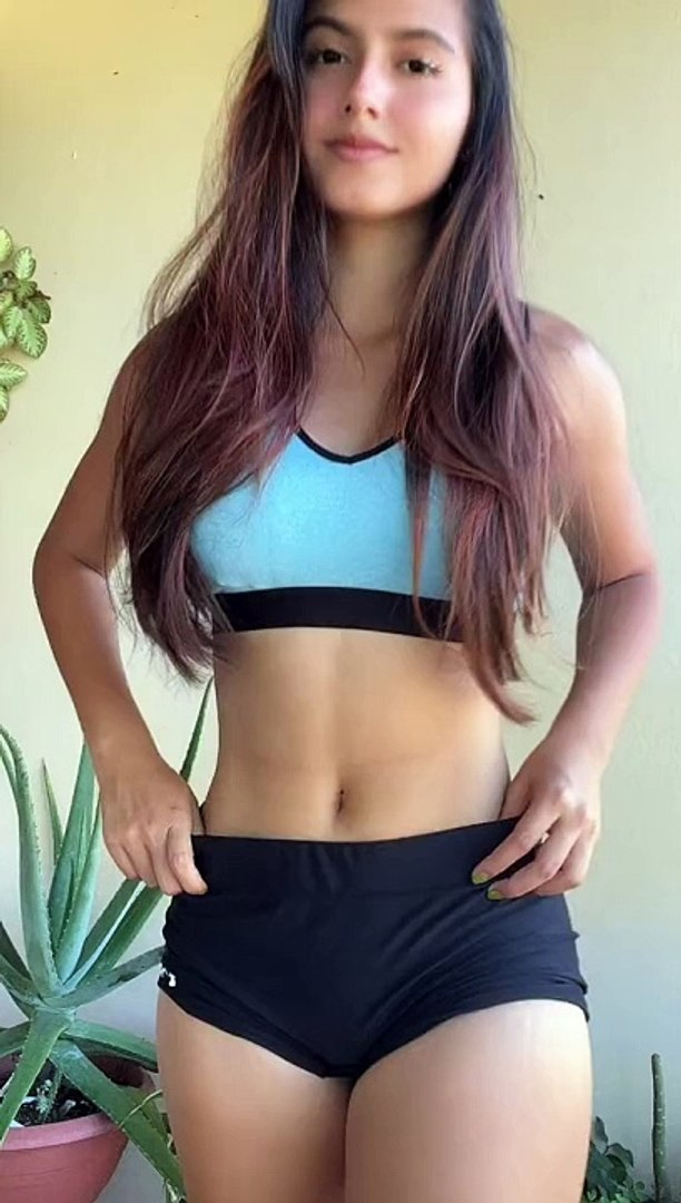 Morena Muito Gata Dançando