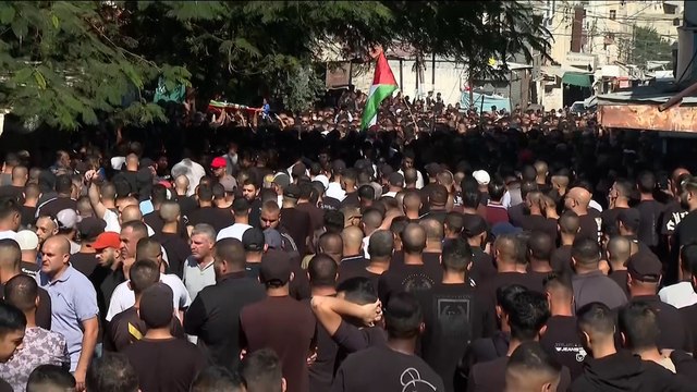 الاحتلال الإسرائيلي يقصف محولا للكهرباء في مخيم طولكرم