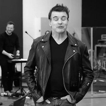 Roch Voisine fête les 35 ans de Hélène en concert