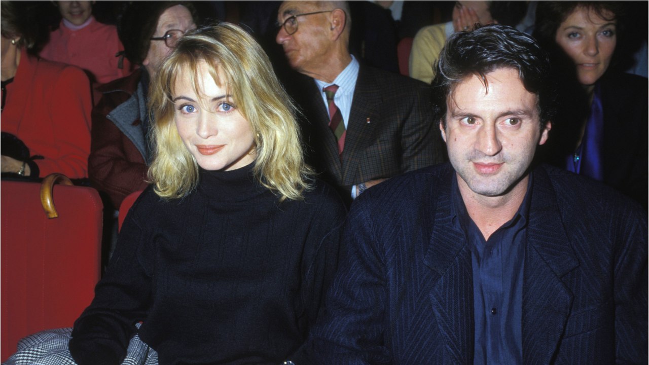 GALA VIDEO - Emmanuelle Béart victime d’inceste, son ex Daniel Auteuil réagit à son documentaire : “C’est fort, courageux”