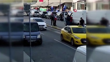 Kadın ile sürücünün tartışması sopalı kavgaya dönüştü