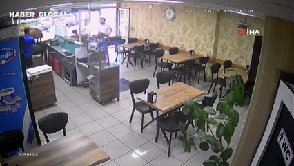 Önce kebapçıda ziyafet çektiler sonra, ödemeden kaçtılar! O anlar kamerada
