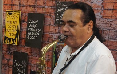 Citado em questão do ENEM, músico Jurandy do Sax diz que quer retornar a Cajazeiras em breve