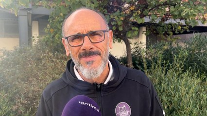 Le coach Gilles Derot avant Istres Provence Handball Cournon