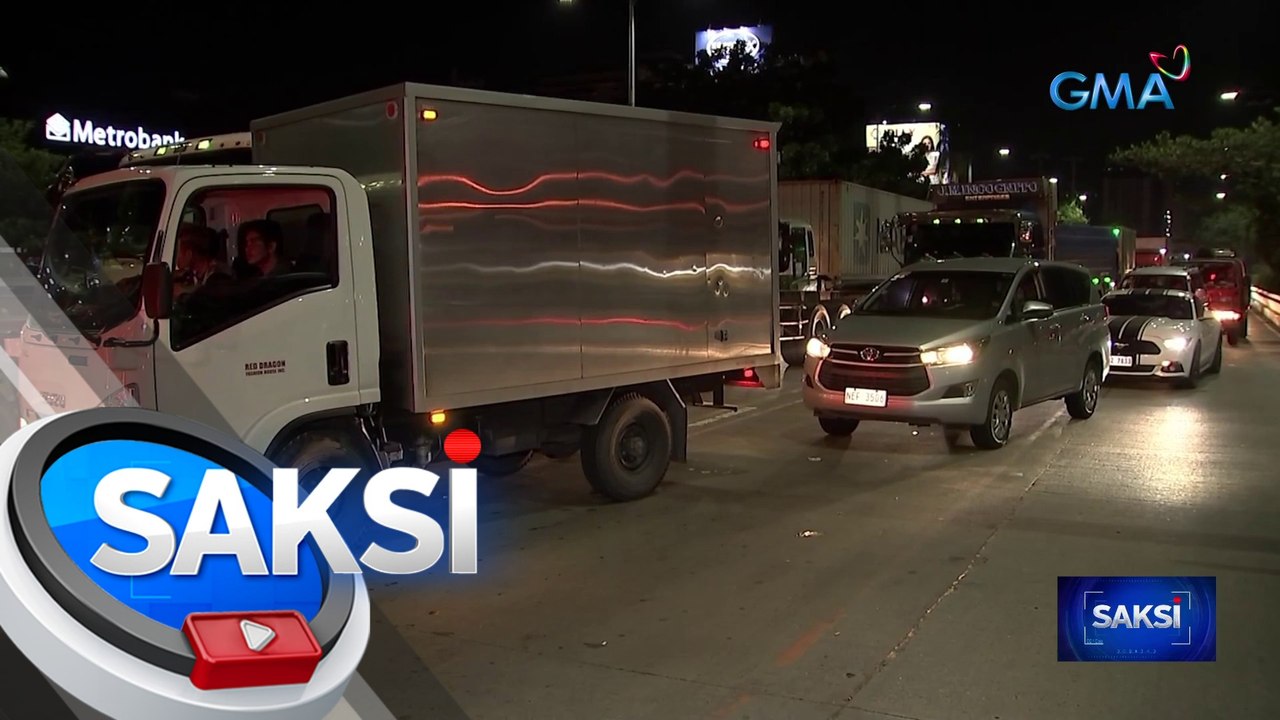 Matinding trapiko sa ilang bahagi ng Roxas Boulevard, dahil sa repair EDSA-Roxas Blvd. flyover | Saksi
