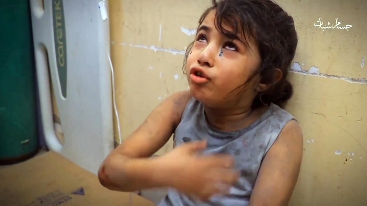 Korban selamat dari bom israel yg menyasar ke rumahnya