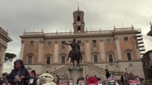 Israele, passeggini vuoti in Campidoglio, ' i nostri bimbi tornino a casa'