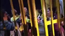 Video: शाम होते ही डायल 112 की लड़कियों को धक्का देकर किया गेट के बाहर, देखें वीडियो