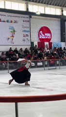 Pareja baila marinera norteña sobre hielo y causa sensación en cibernautas: "Increíble"