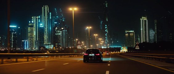 ESCAPE BAJO FUEGO - TRAILER OFICIAL