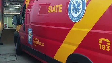 Criança fratura o braço em queda na Avenida Guaíra