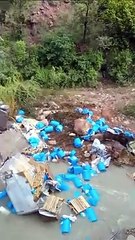 Conductor de rastra se accidenta en carretera a Danlí