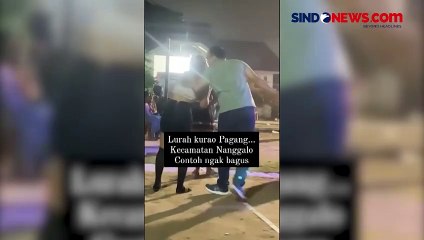 Lurah Asyik Joget dengan Biduan di Kota Padang, Hebohkan Netizen
