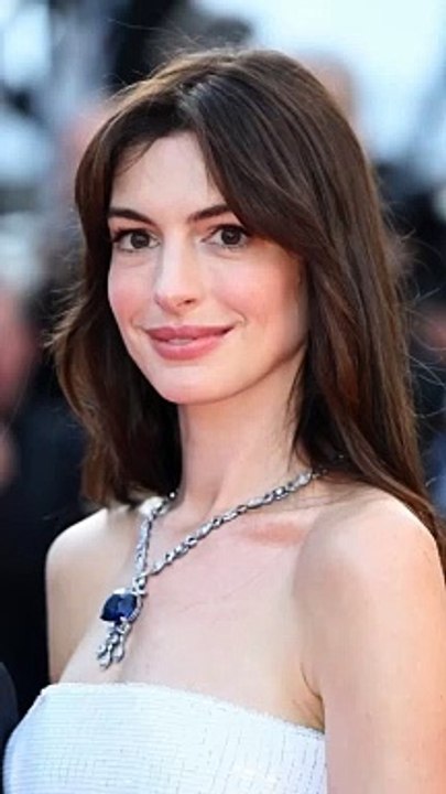 Anna Hathaway Makeup Transformation