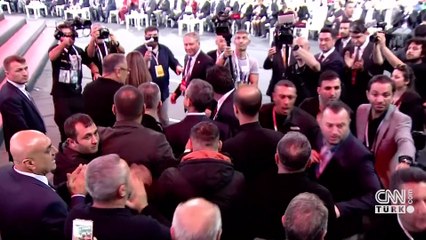 CHP'de sıra genel başkanlık devir tesliminde