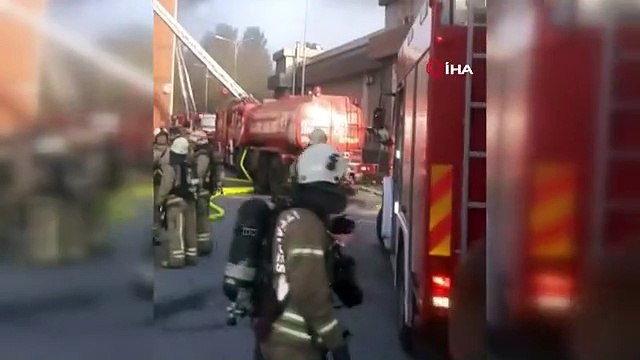 Başakşehir'de ayakkabı imalathanesinde yangın